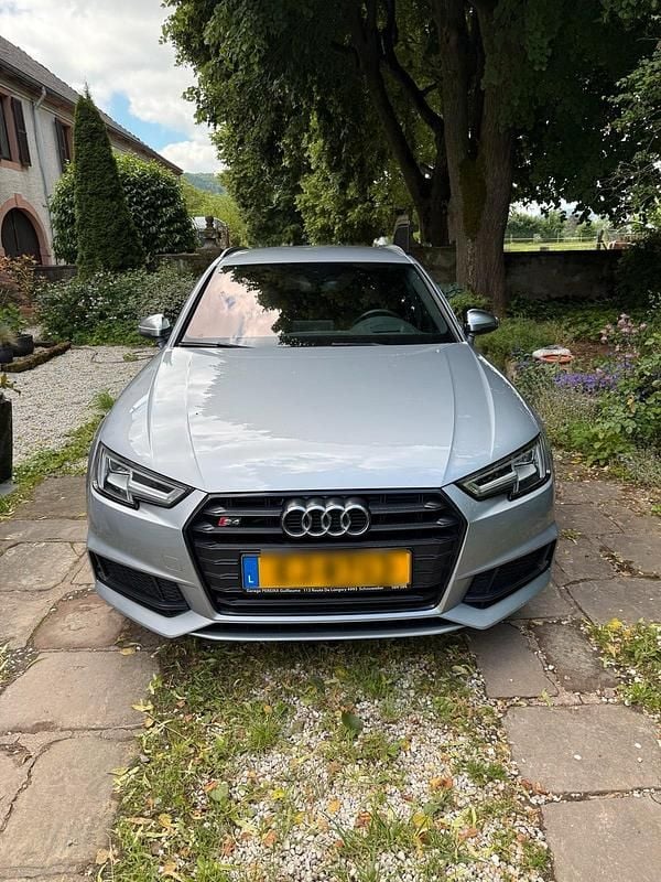 Silber Gebraucht 2017 Audi S4 Premium Kombi | 25.100 € (Fairer Preis) - Bild 1/4