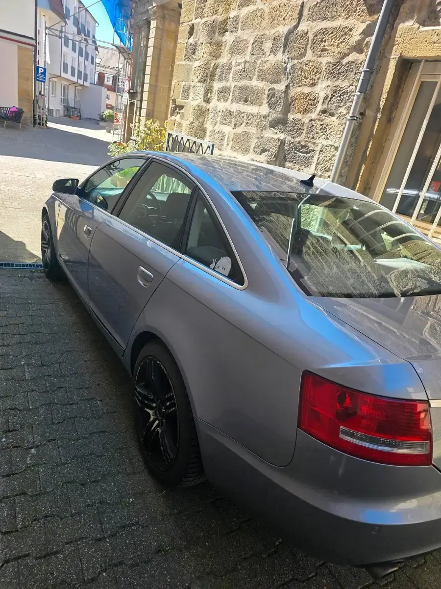 Second-hand Audi A6 180 CP (132 kW) 2005 Argintiu Berlinǎ