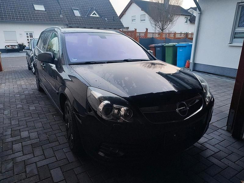 Gebraucht Opel Vectra 150 PS (110 kW) 2009 Schwarz Kombi