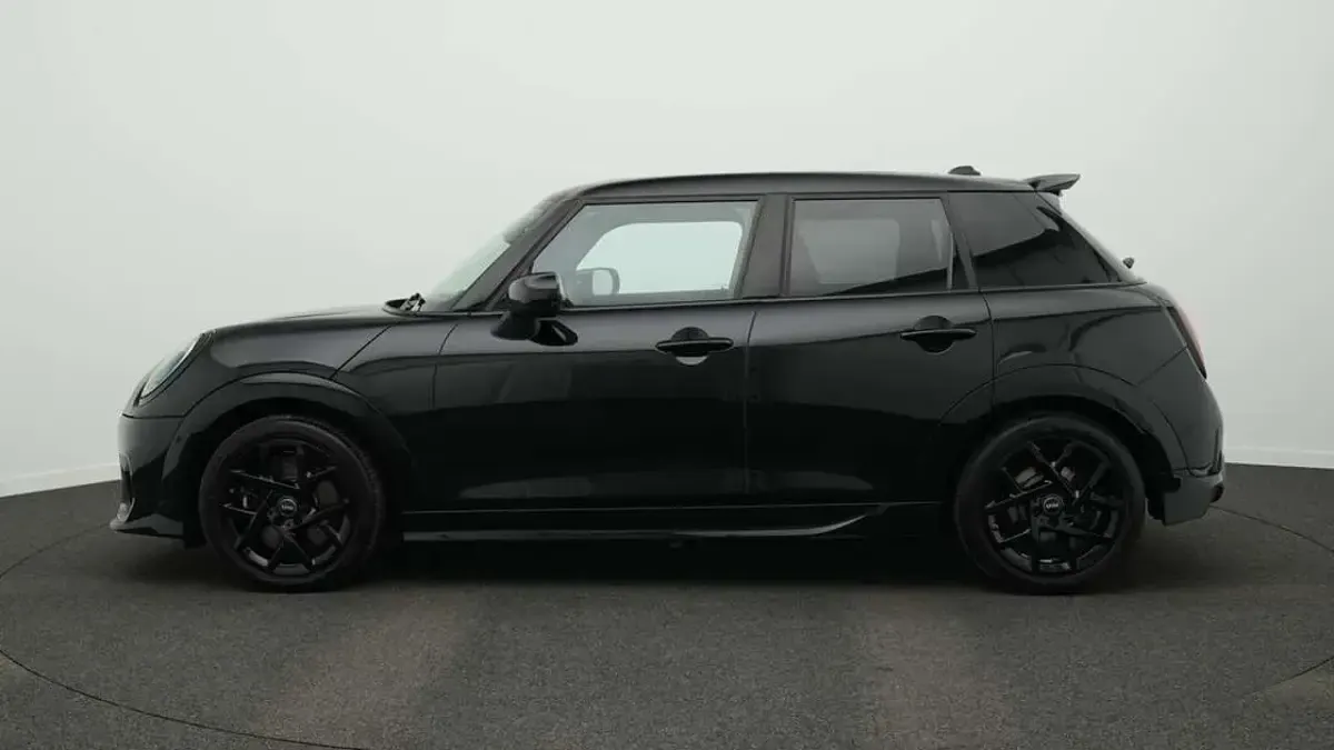 Gebraucht Mini John Cooper Works 156 PS (114 kW) 2025 Schwarz Kleinwagen