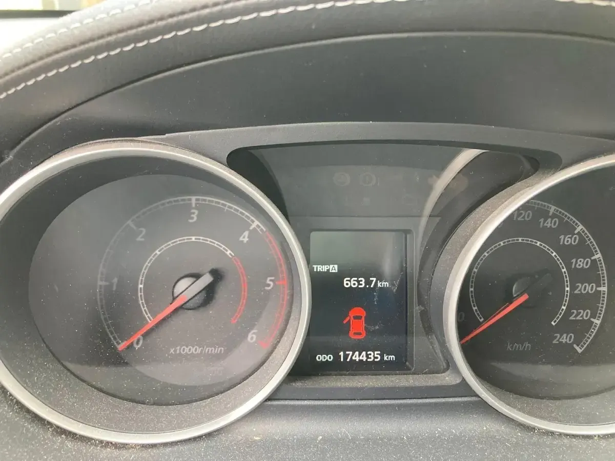 Gebraucht Mitsubishi Outlander Instyle 177 PS (130 kW) 2010 Braun SUV