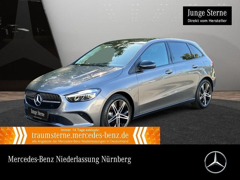 Grau Gebraucht 2024 Mercedes B220 Progressive Van / Kleinbus | 34.290 € (Superpreis) - Bild 1/3