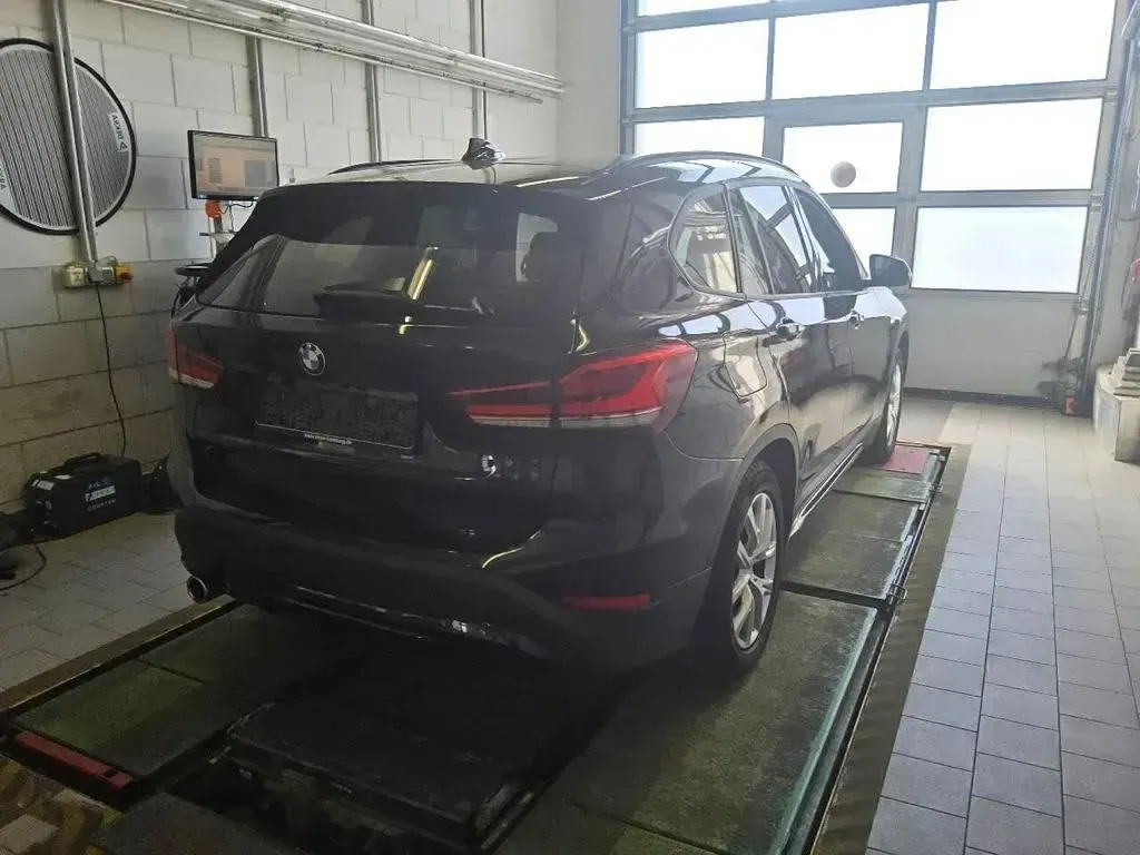 Gebraucht BMW X1 Advantage 150 PS (110 kW) 2021 Schwarz SUV
