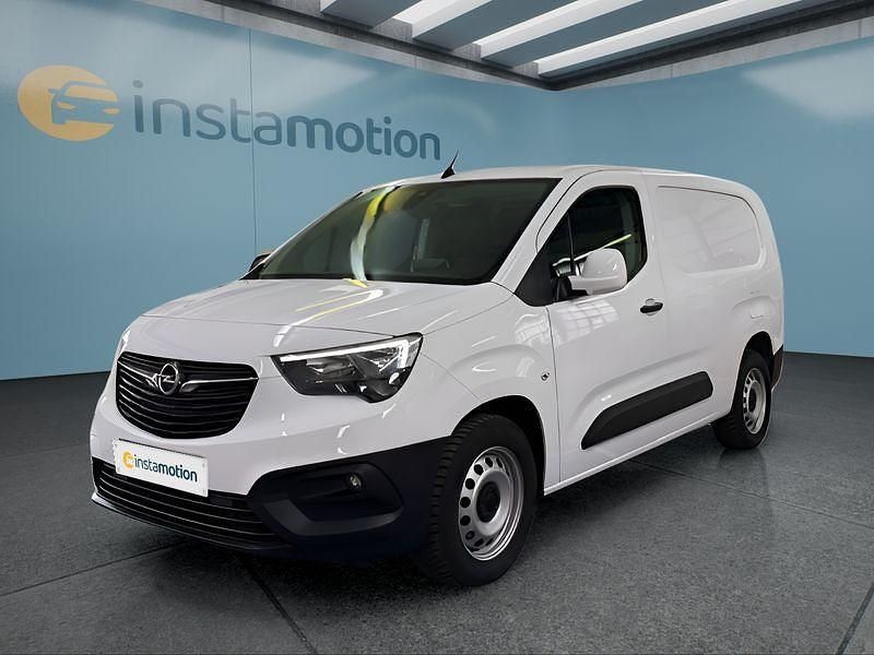 Weiß Gebraucht 2021 Opel Combo Edition Limousine | 18.049 € (Teuer) - Bild 1/4