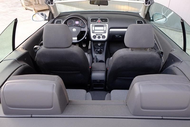 Gebraucht VW Eos 115 PS (84 kW) 2006 Silber Cabrio