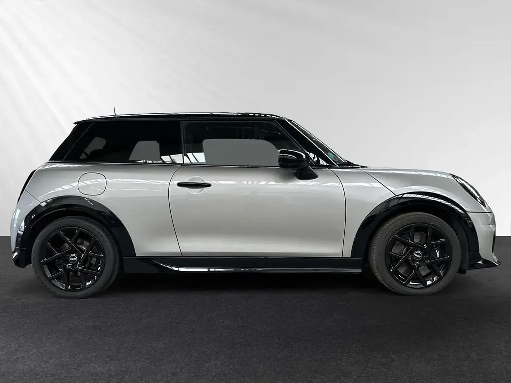 Gebraucht Mini Cooper 156 PS (114 kW) 2025 Silber Kleinwagen