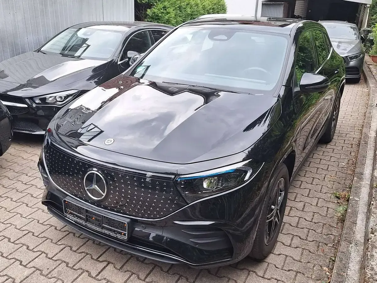 Gebraucht Mercedes EQA250+ AMG line 139 kW (190 PS) 2025 Schwarz SUV