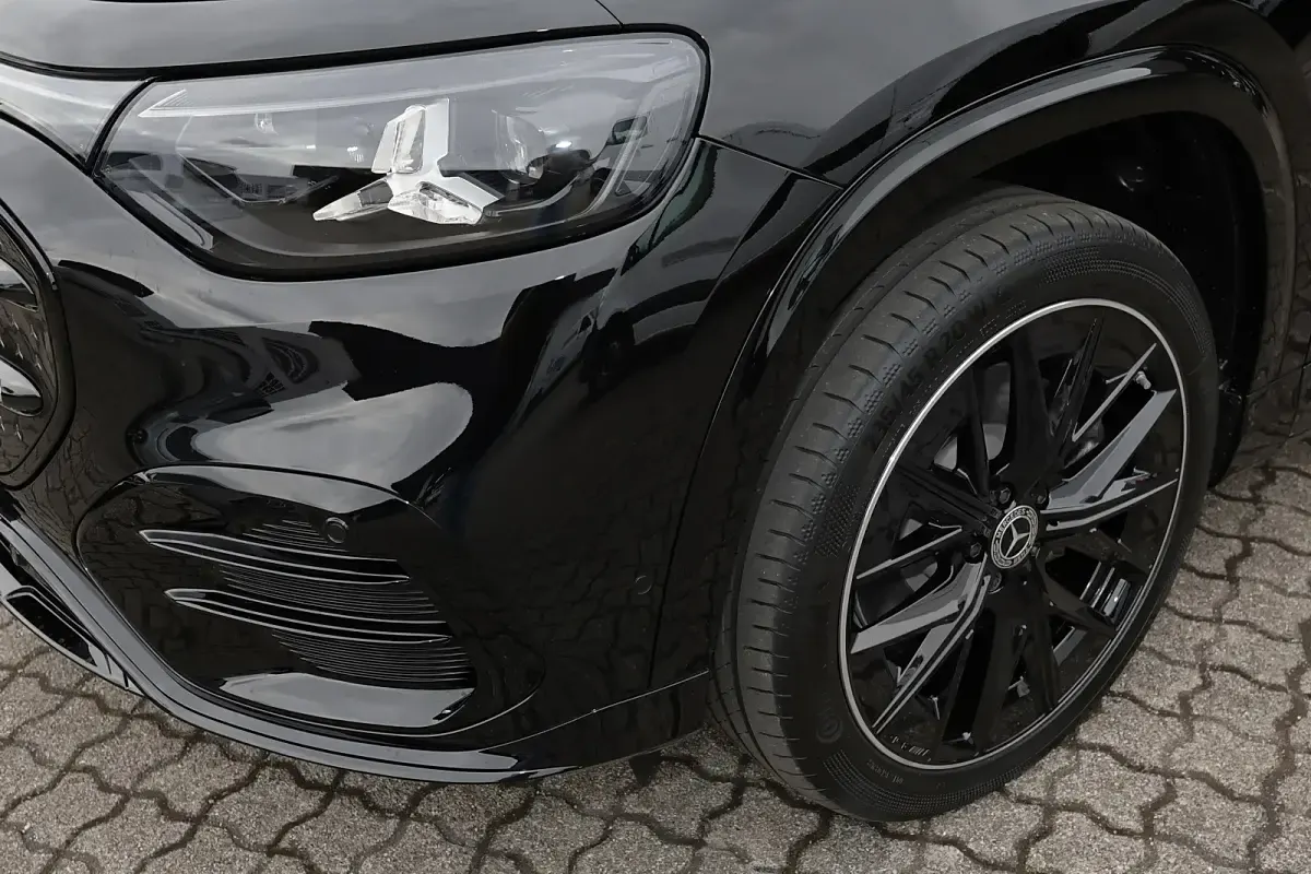 Gebraucht Mercedes 350 AMG 200 kW (272 PS) 2026 Unilack nachtschwarz uni SUV