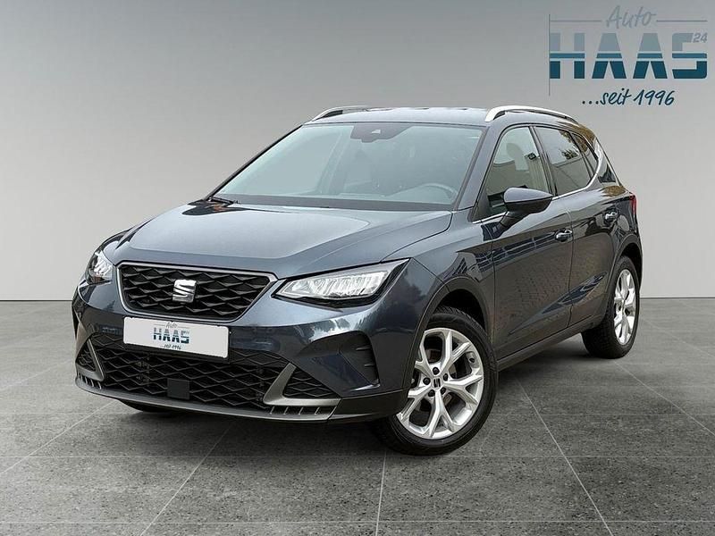 Grau Gebraucht 2024 Seat Arona FR SUV | 19.999 € (Fairer Preis) - Bild 1/4