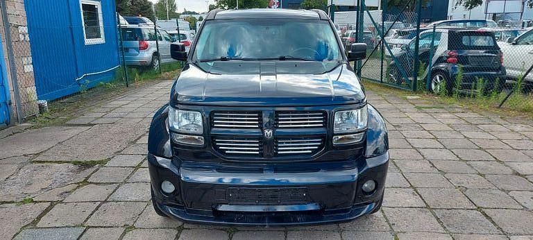 Schwarz Gebraucht 2008 Dodge Nitro SUV | 8.500 € (Etwas zu teuer) - Bild 1/4