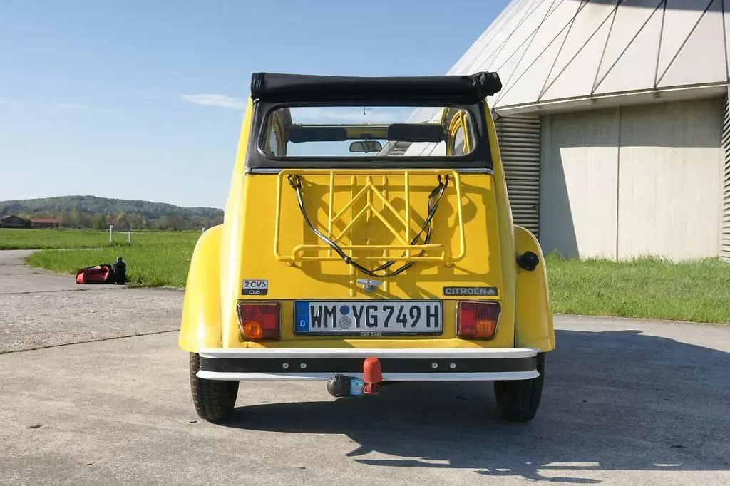 Gebraucht Citroën 2CV 29 PS (21 kW) 1983 Gelb Limousine