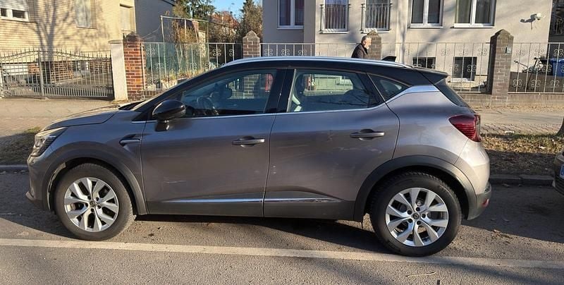 Second-hand Renault Captur 131 CP (96 kW) 2020 Gri SUV