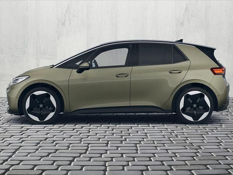 Gebraucht VW ID.3 Pro 150 kW (204 PS) 2023 Dark olivine green metallic Kleinwagen