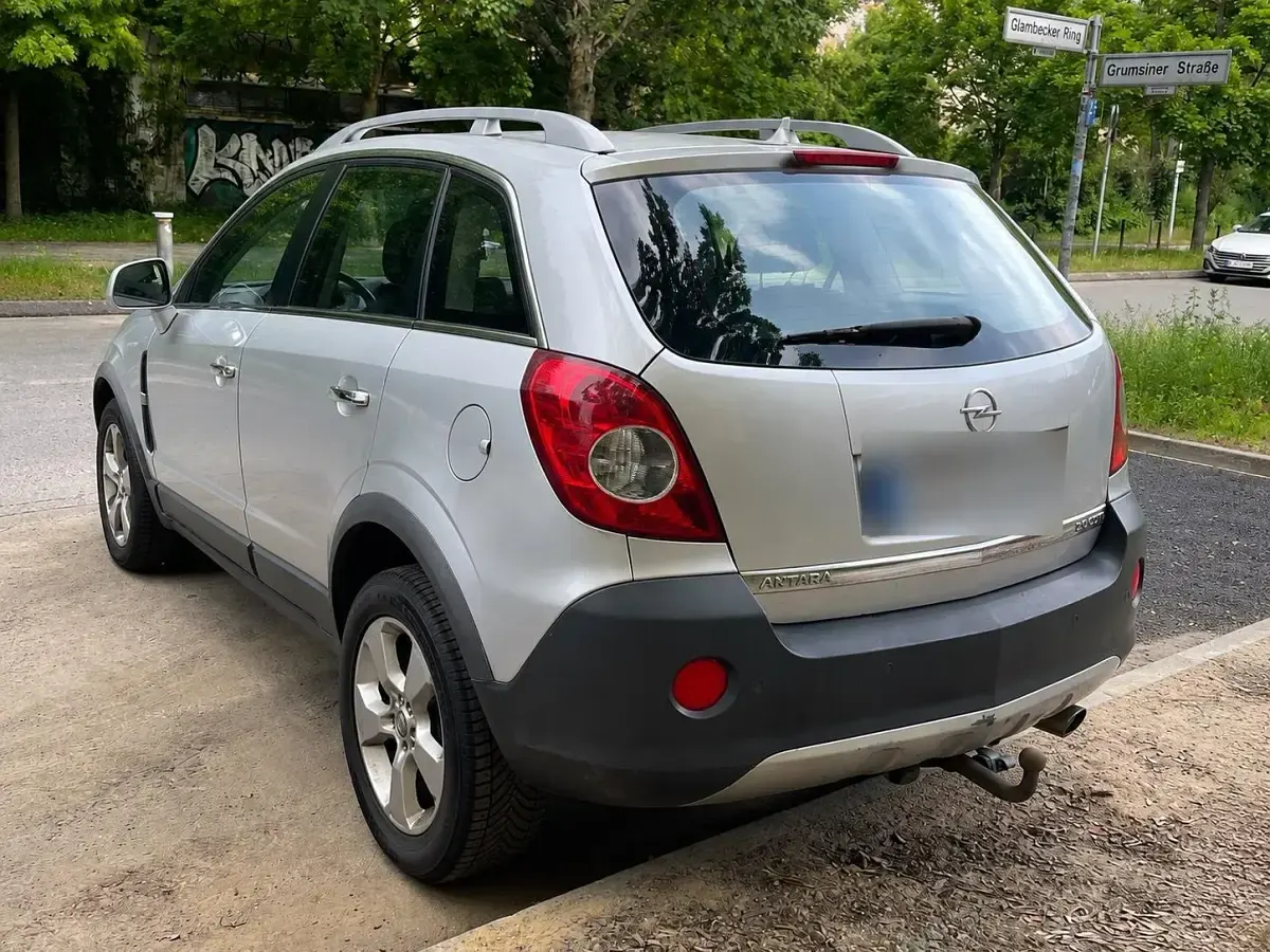 Gebraucht Opel Antara 150 PS (110 kW) 2007 Grau SUV