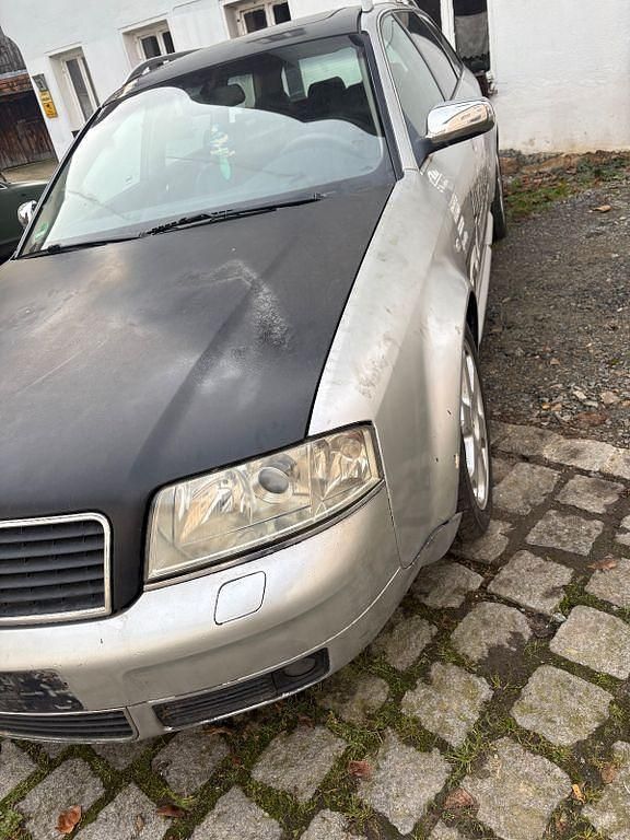 Silber Gebraucht 1999 Audi A6 Kombi | 1.999 € (Guter Preis) - Bild 1/4