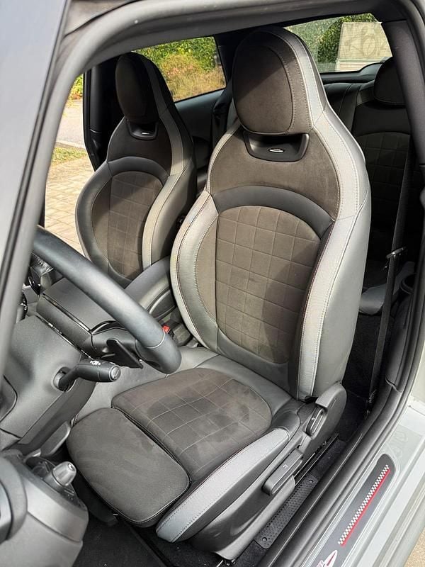 Brugt Mini John Cooper Works 192 HK (141 kW) 2021 Grå Hatchback