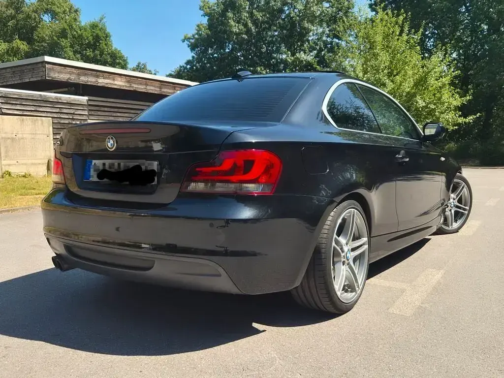 Gebraucht BMW 125 Coupé M Sport 218 PS (160 kW) 2011 Schwarz Coupé