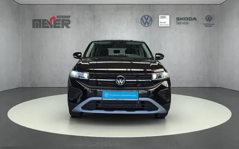 Gebraucht VW T-Cross 95 PS (69 kW) 2025 Deep black perleffekt SUV