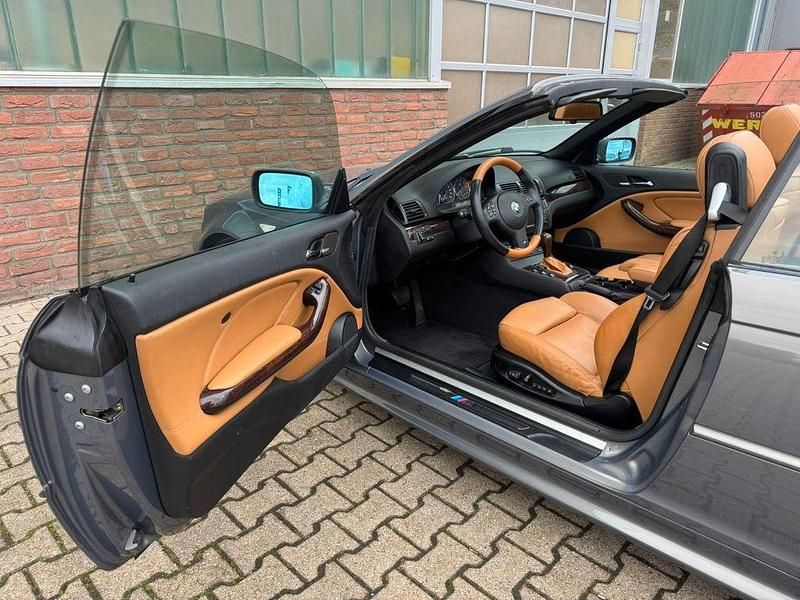 Gebraucht BMW 330 Cabriolet M Sport 231 PS (169 kW) 2005 Grau Cabrio