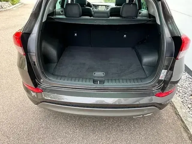 Gebraucht Hyundai Tucson 185 PS (136 kW) 2017 Braun SUV