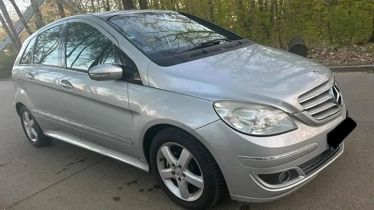 Gebraucht Mercedes B170 116 PS (85 kW) 2006 Silber Van / Kleinbus
