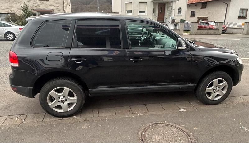 Gebraucht VW Touareg R 174 PS (127 kW) 2008 Schwarz SUV