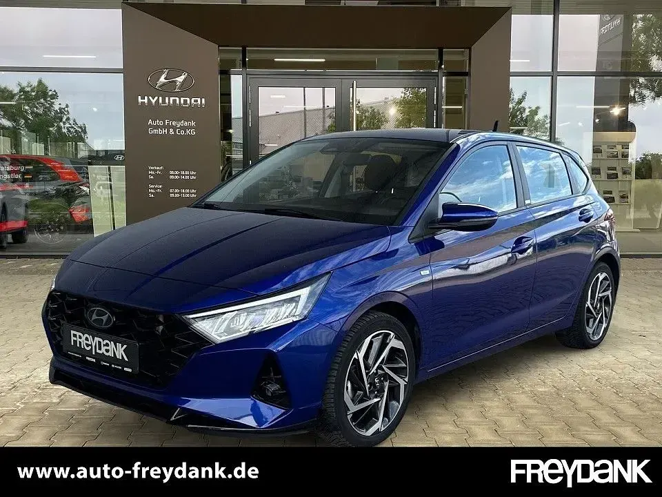 Usado Hyundai i20 Intro Edition 101 CV (74 kW) 2021 Utilitario