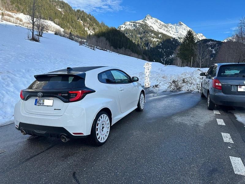 Gebraucht Toyota Yaris 261 PS (191 kW) 2024 Weiß Kleinwagen