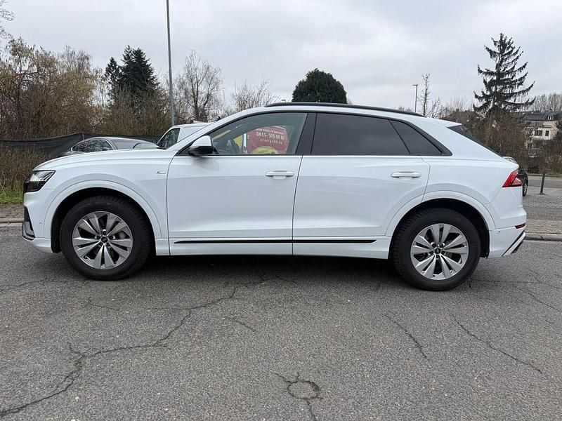 Gebraucht Audi Q8 Competition 340 PS (250 kW) 2022 Weiß SUV