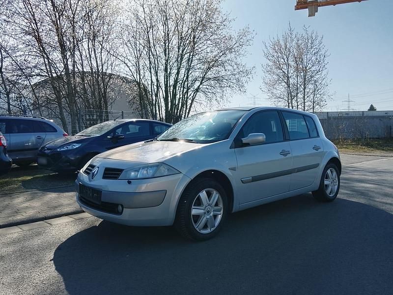 Gebraucht Renault Mégane II 113 PS (83 kW) 2004 Grau Limousine