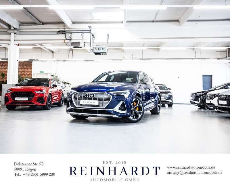 Navarrablau metallic Gebraucht 2022 Audi e-tron Ambiente SUV | 46.070 € (Superpreis) - Bild 1/3