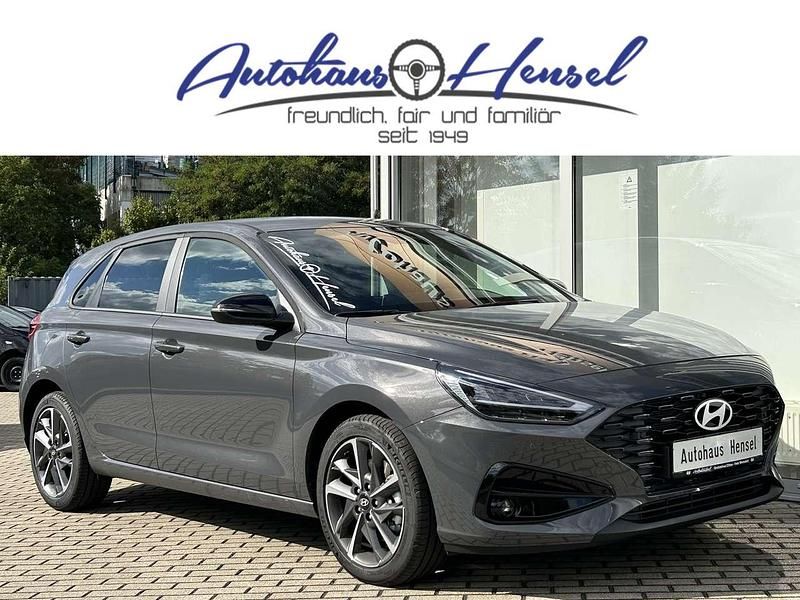 Ecotronic grey Gebraucht 2025 Hyundai i30 Advantage Limousine | 23.500 € (Fairer Preis) - Bild 1/4