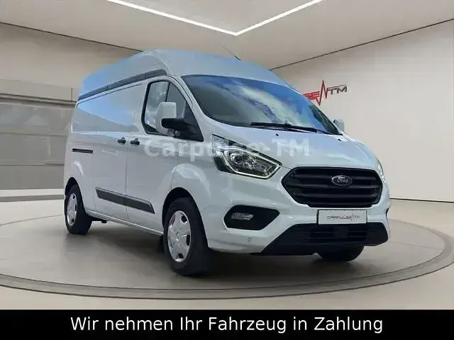 Gebraucht Ford Transit Custom Trend 225 PS (165 kW) 2020 Frozen white Van