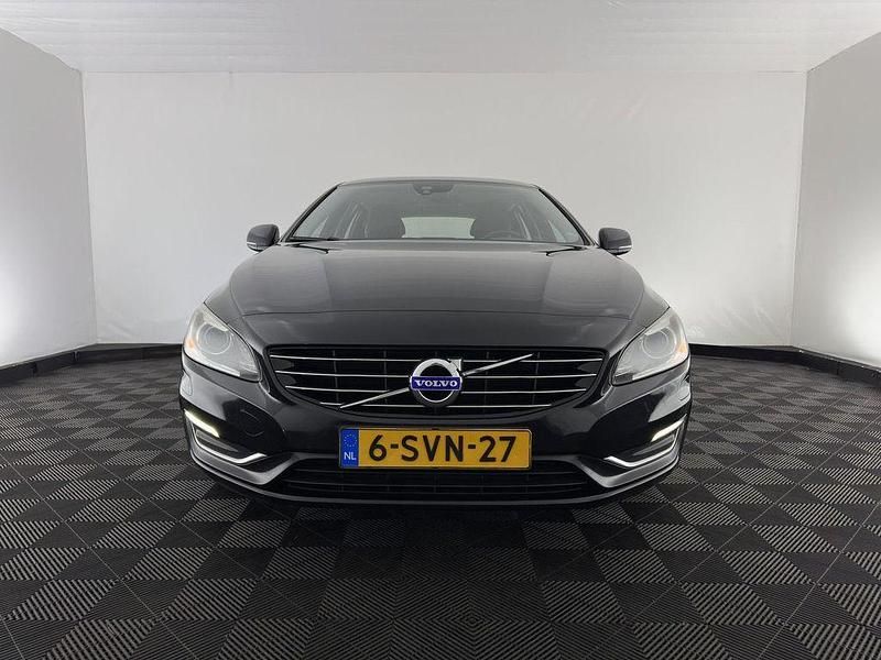 Gebraucht Volvo V60 Summum 215 PS (158 kW) 2013 Schwarz Kombi