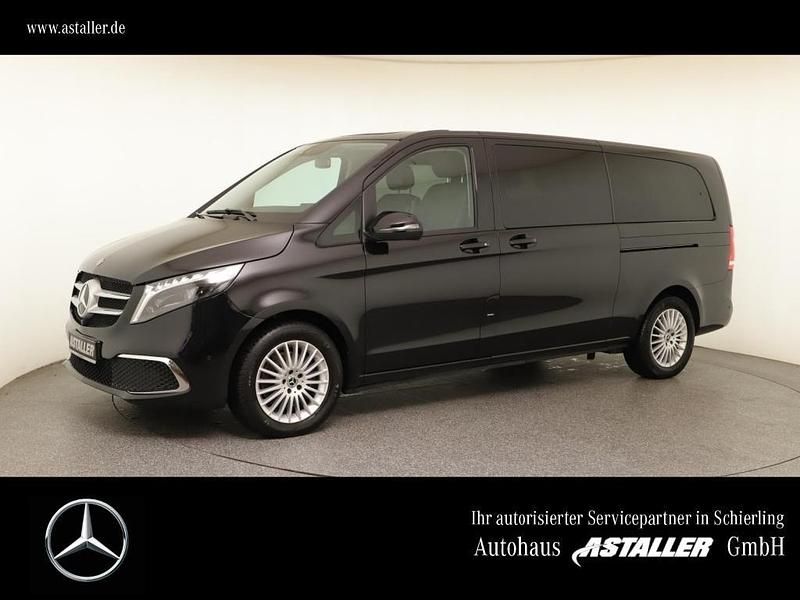 Gebraucht Mercedes V300 Avantgarde Edition 237 PS (174 kW) 2024 Obsidianschwarz Van / Kleinbus