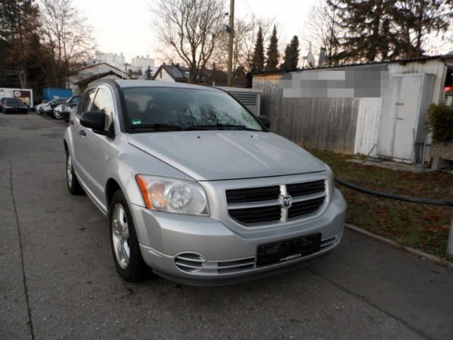 Gebraucht Dodge Caliber 140 PS (102 kW) 2007 Silber metallic Kleinwagen