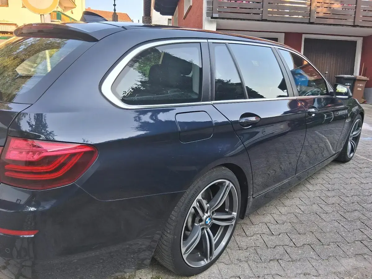 Gebraucht BMW 525 218 PS (160 kW) 2015 Kombi