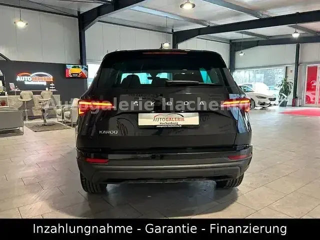 Gebraucht Skoda Karoq Style 130 PS (95 kW) 2023 Schwarz SUV