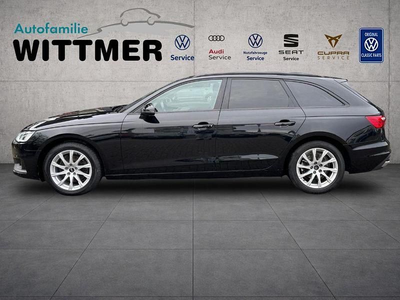Gebraucht Audi A4 150 PS (110 kW) 2022 Schwarz Kombi