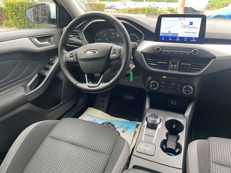 Gebraucht Ford Focus 120 PS (88 kW) 2021 Weiß Kombi