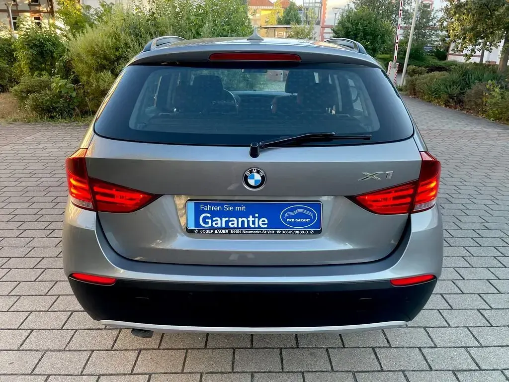 Gebraucht BMW X1 Sport Line 143 PS (105 kW) 2011 Grau SUV