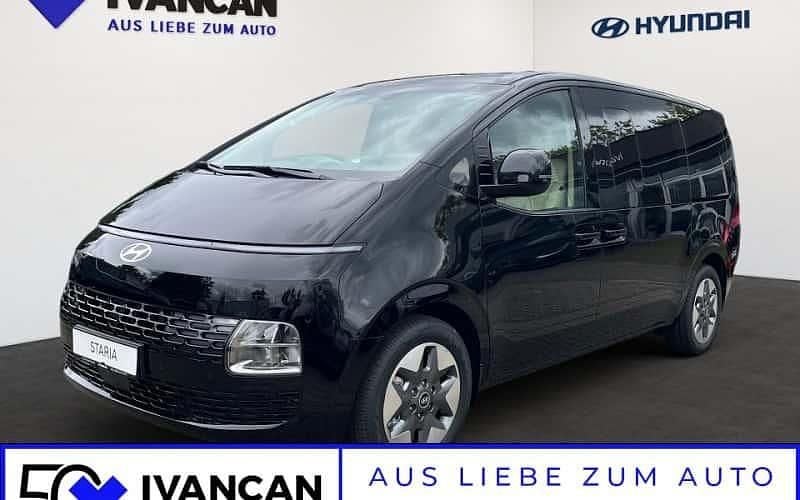 Schwarz Neu 2025 Hyundai Staria Prime Van | 50.690 € (Fairer Preis) - Bild 1/4