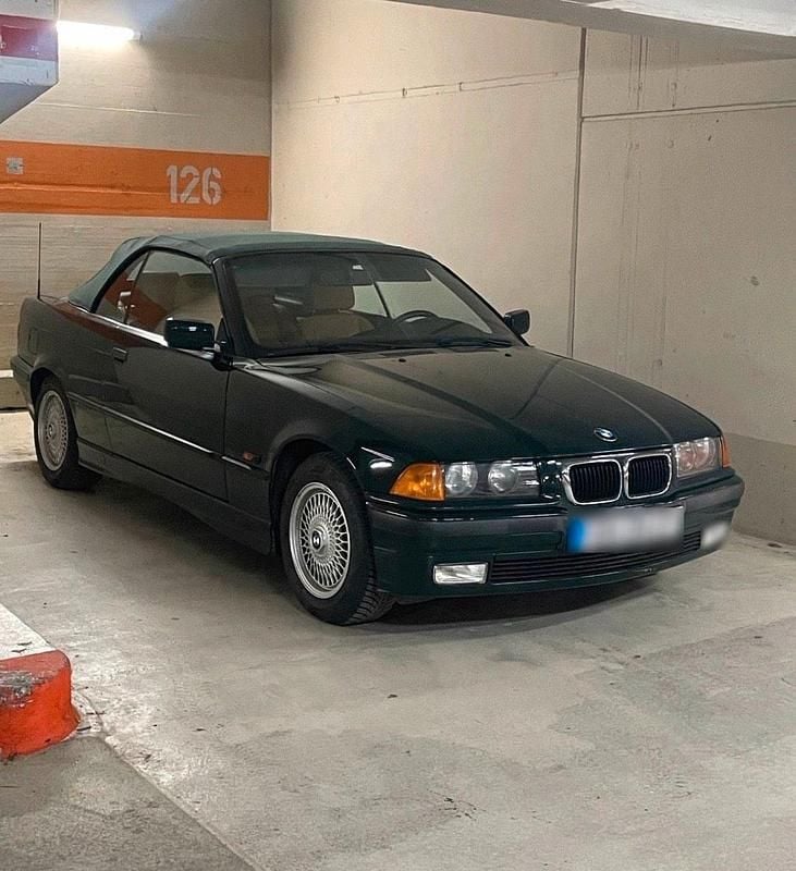 Gebraucht BMW 318 Cabriolet 116 PS (85 kW) 1997 Grün Cabrio