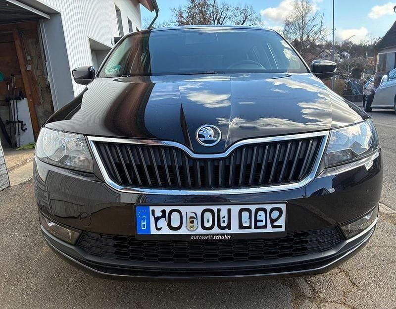 Gebraucht Skoda Rapid Cool Edition 95 PS (69 kW) 2018 Schwarz Kleinwagen