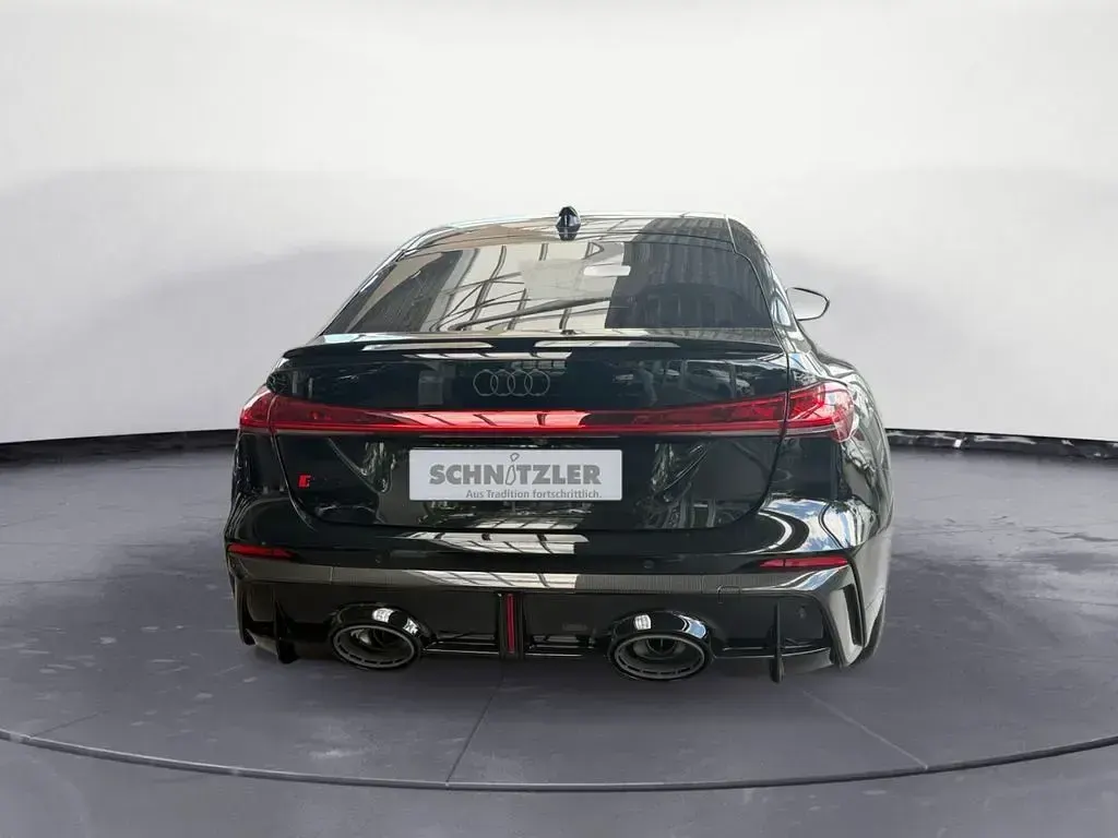 Gebraucht Audi RS5 Sport 639 PS (469 kW) 2026 Schwarz Limousine