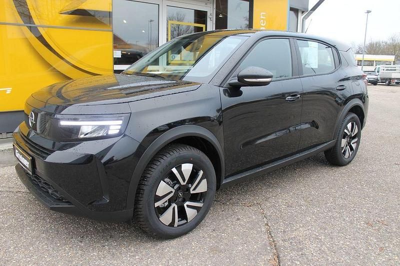 Neu Opel Frontera Edition 145 PS (106 kW) 2025 Schwarz SUV