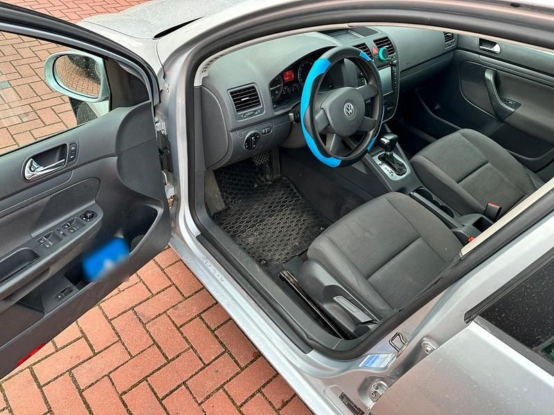 Gebraucht VW Golf IV 116 PS (85 kW) 2004 Silber Limousine