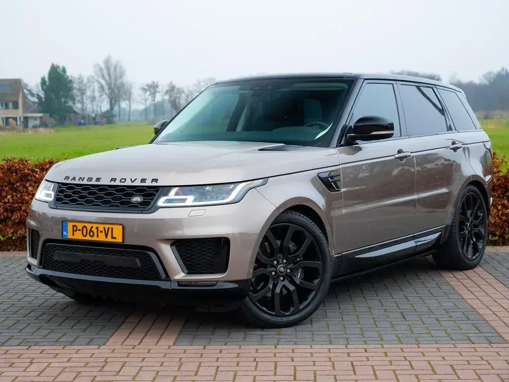 Gebraucht Land Rover Range Rover Sport 400 PS (294 kW) 2021 Braun SUV