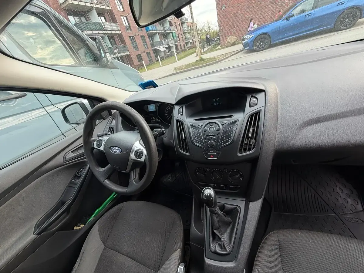 Gebraucht Ford Focus 999 PS (734 kW) 2014 Silber Kombi