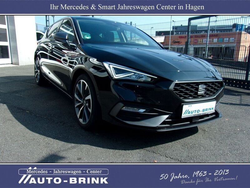 Schwarz Gebraucht 2020 Seat Leon FR Limousine | 17.925 € (Guter Preis) - Bild 1/4